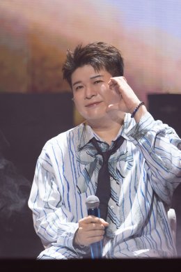 SUPER JUNIOR ตำนานที่ยังคงสร้างตำนานอันยิ่งใหญ่ต่อไป โชว์สุดยอดการแสดงฉลองครบรอบ 20 ปี <SUPER SHOW 10> บัตรหมดทั้ง 2 รอบ รวมผู้ชมกว่า 22,000 คน ครองบัลลังก์ศิลปินเกาหลีวงแรกที่สามารถจัดคอนเสิร์ตในประเทศไทยได้ติดต่อกันเป็นครั้งที่ 10!